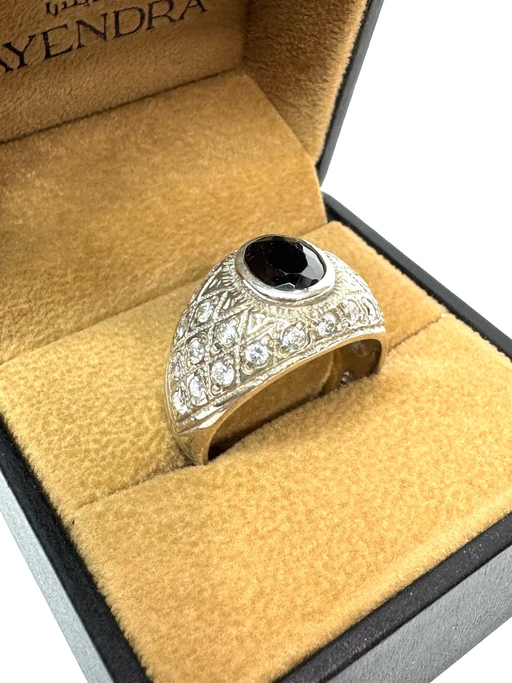 925 Sterling Silver Black Stone Ring SZ 10 PreOwned Vintage Style Statement Ring